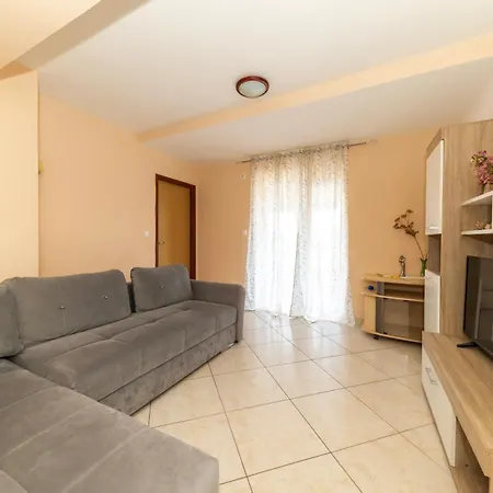 Appartement House Tanja By Belmont Realty