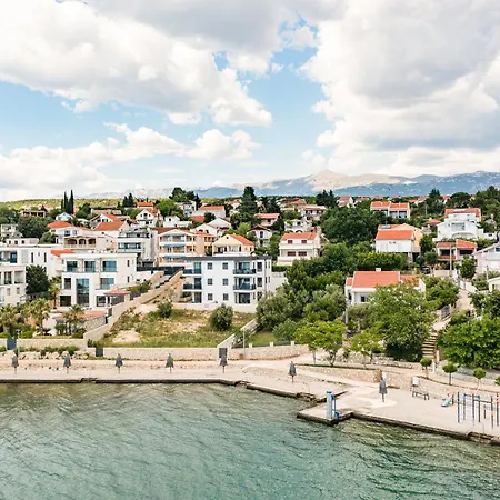 House Tanja By Belmont Realty Appartement