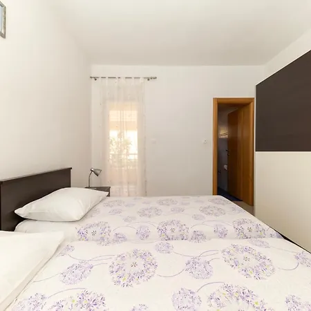House Tanja By Belmont Realty